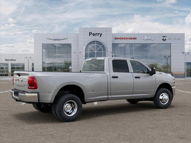 2026 Ram 3500 Tradesman Crew Cab 4x4 8' Box