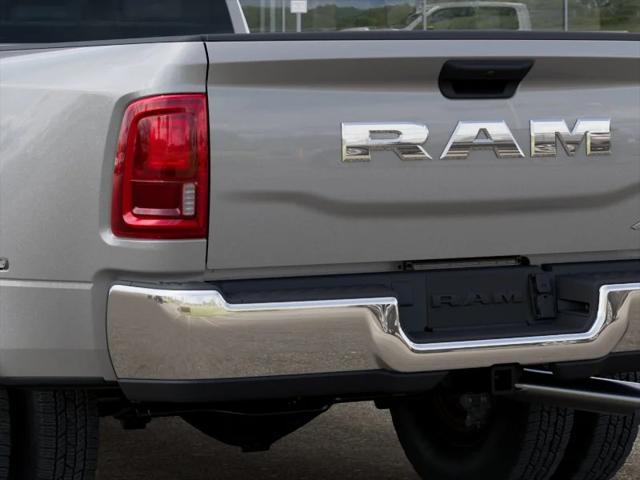 2026 Ram 3500 Tradesman Crew Cab 4x4 8' Box