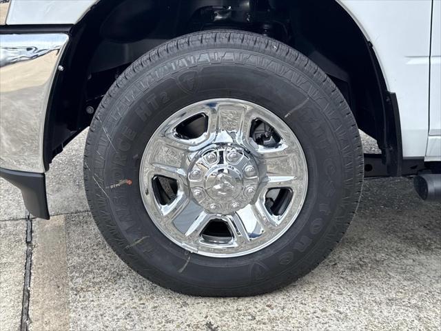 2026 RAM Ram 2500 RAM 2500 TRADESMAN CREW CAB 4X2 64 BOX