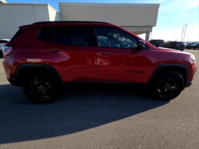2026 Jeep Compass Latitude Altitude