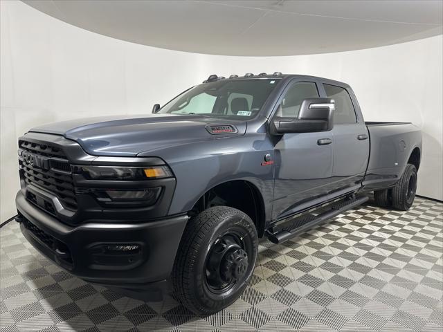 2026 RAM Ram 3500 RAM 3500 TRADESMAN CREW CAB 4X4 8 BOX
