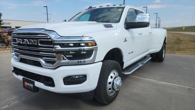 2026 RAM Ram 3500 RAM 3500 LARAMIE CREW CAB 4X4 8 BOX