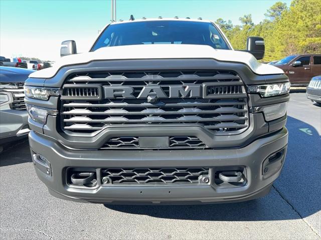 2026 RAM Ram 3500 RAM 3500 TRADESMAN CREW CAB 4X4 8 BOX