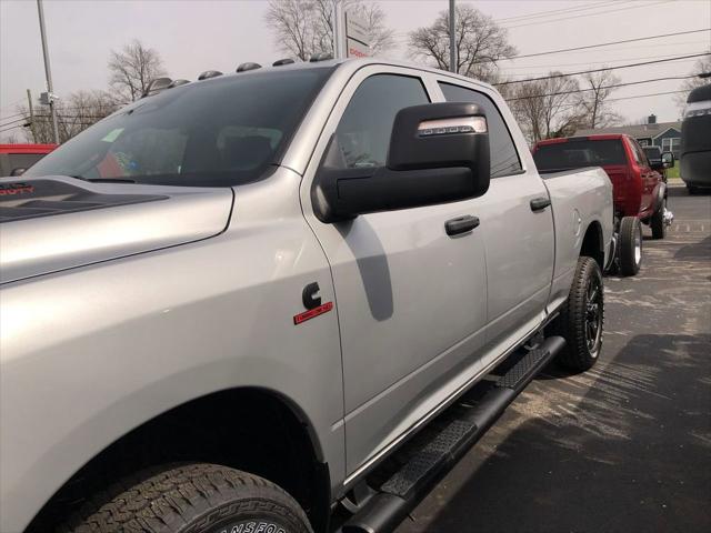 2026 RAM Ram 2500 RAM 2500 BLACK EXPRESS CREW CAB 4X4 64 BOX