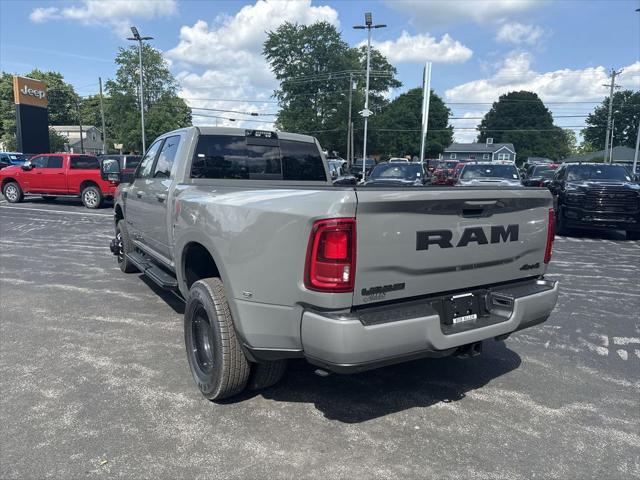 2026 Ram 3500 Laramie Crew Cab 4x4 8' Box