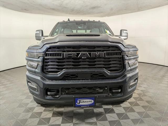 2026 RAM Ram 2500 RAM 2500 BLACK EXPRESS CREW CAB 4X4 64 BOX
