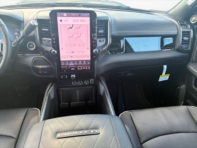 2026 RAM Ram 3500 RAM 3500 LIMITED CREW CAB 4X4 8 BOX