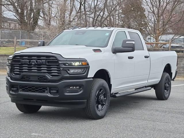 2026 RAM Ram 2500 RAM 2500 TRADESMAN CREW CAB 4X4 8 BOX