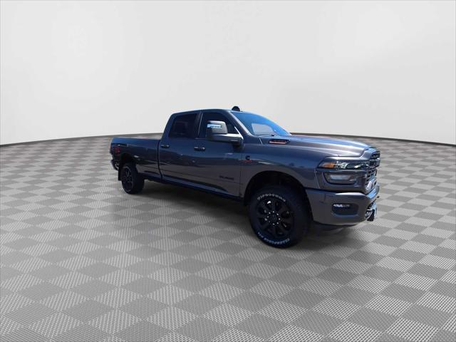 2026 RAM 3500 RAM 3500 BIG HORN CREW CAB 4X4 8 BOX