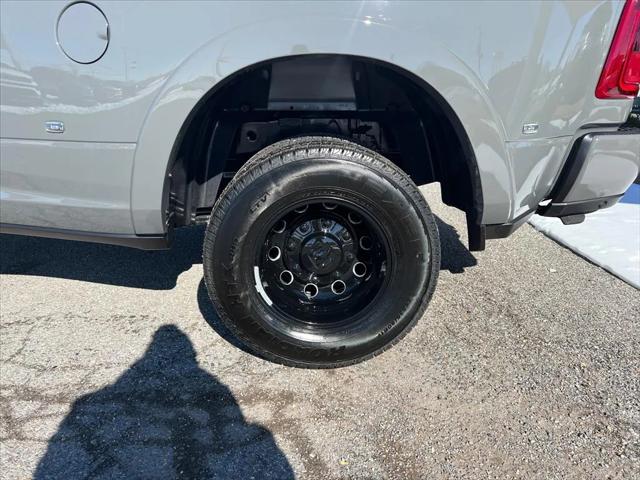 2026 Ram 3500 Limited Crew Cab 4x4 8' Box