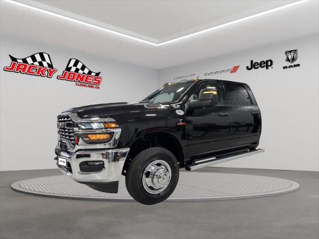 2026 RAM Ram 3500 Chassis Cab RAM 3500 TRADESMAN CREW CAB CHASSIS 4X4 60 CA