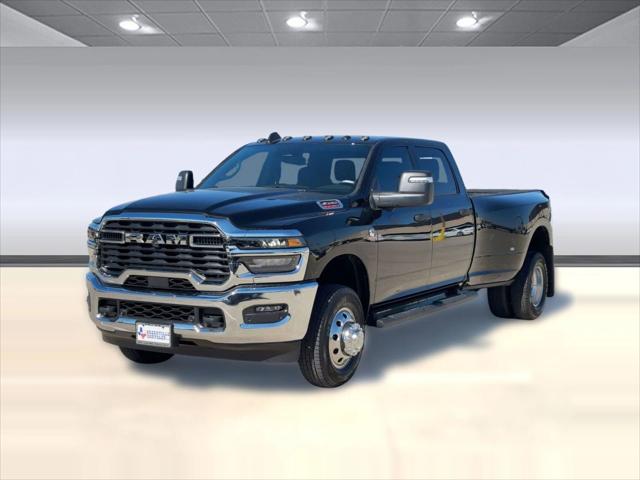 2026 RAM Ram 3500 RAM 3500 TRADESMAN CREW CAB 4X4 8 BOX