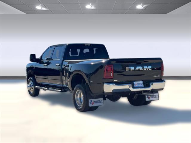 2026 RAM Ram 3500 RAM 3500 TRADESMAN CREW CAB 4X4 8 BOX