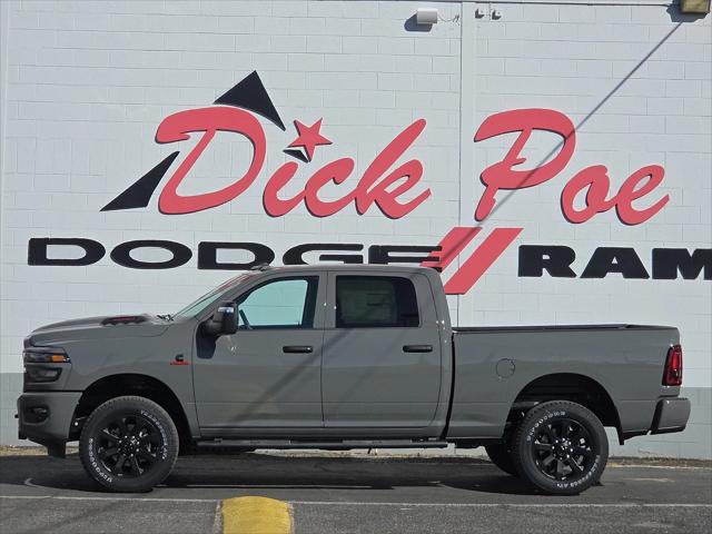 2026 RAM Ram 2500 RAM 2500 BLACK EXPRESS CREW CAB 4X4 64 BOX
