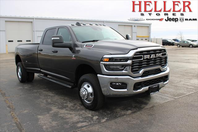 2026 RAM Ram 3500 RAM 3500 TRADESMAN CREW CAB 4X4 8 BOX