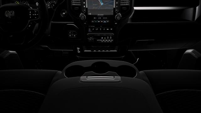 2026 RAM Ram 3500 RAM 3500 TRADESMAN CREW CAB 4X4 8 BOX