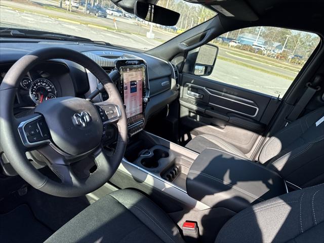 2026 Ram 3500 Big Horn Crew Cab 4x4 8' Box