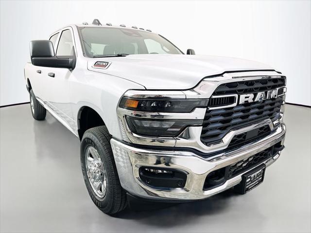 2026 RAM Ram 2500 RAM 2500 TRADESMAN CREW CAB 4X4 8 BOX