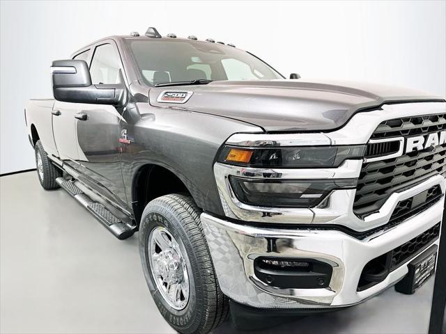 2026 RAM Ram 2500 RAM 2500 TRADESMAN CREW CAB 4X4 8 BOX