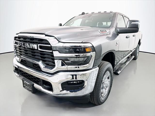 2026 RAM Ram 2500 RAM 2500 TRADESMAN CREW CAB 4X4 8 BOX
