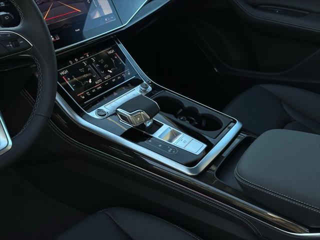 2026 Audi Q7 Premium Plus TFSI quattro tiptronic