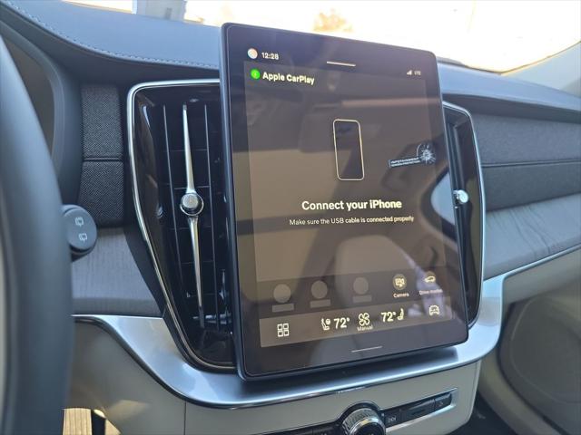 2026 Volvo XC90 Plug-In Hybrid Ultra, T8 AWD, Electric/Gasoline, Bright, 7 Seats