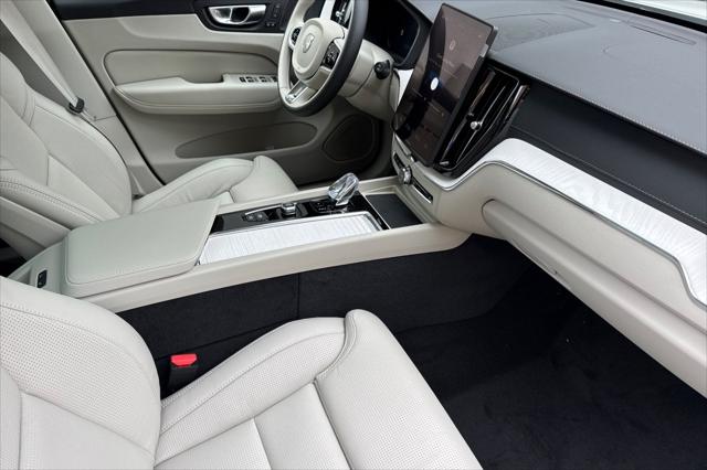 2026 Volvo XC60 Plug-In Hybrid Ultra, T8 AWD Electric/Gasoline, Dark