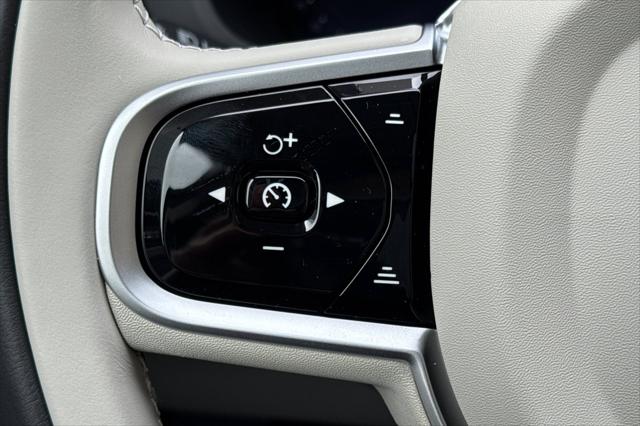 2026 Volvo XC60 Plug-In Hybrid Ultra, T8 AWD Electric/Gasoline, Dark