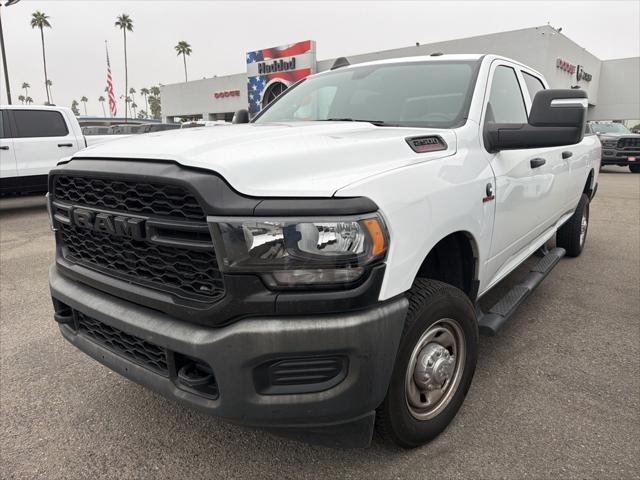 2024 RAM 2500 Tradesman Crew Cab 4x4 8 Box 2024 RAM 2500 Tradesman Crew Cab 4x4 8 Box