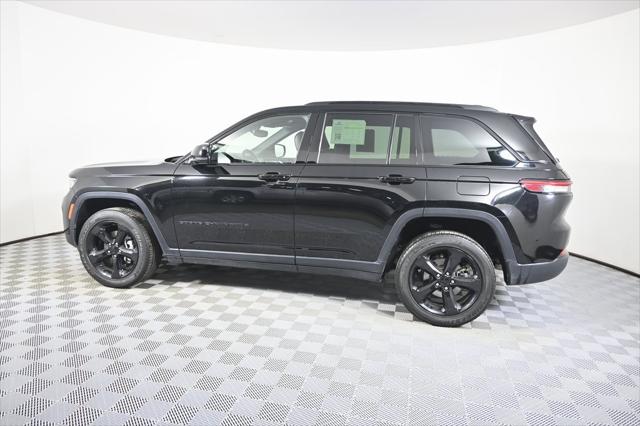 2022 Jeep Grand Cherokee Altitude 4x4