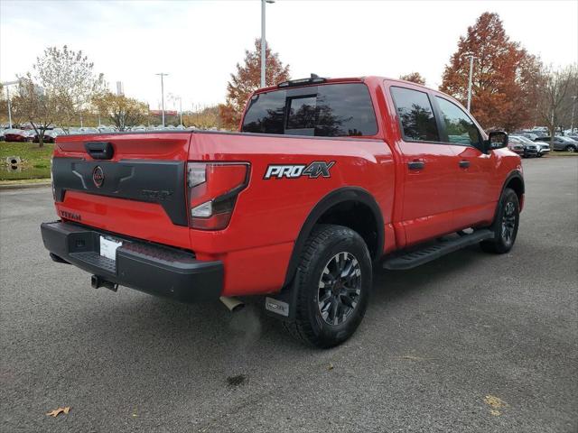 2024 Nissan TITAN Crew Cab PRO-4X 4x4 2024 Nissan TITAN Crew Cab PRO-4X 4x4
