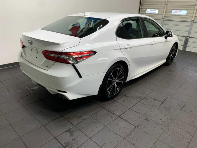 2019 Toyota Camry SE 2019 Toyota Camry SE