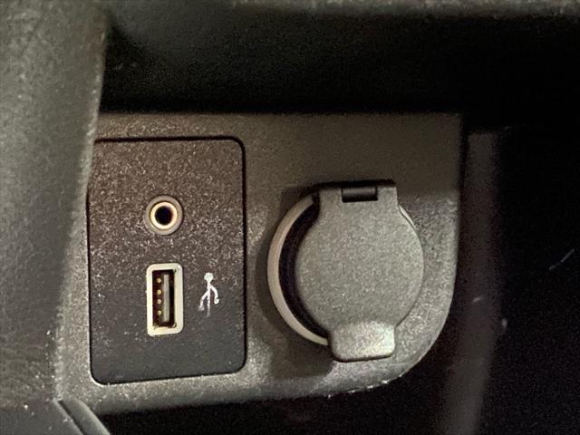 2022 Nissan Kicks S
