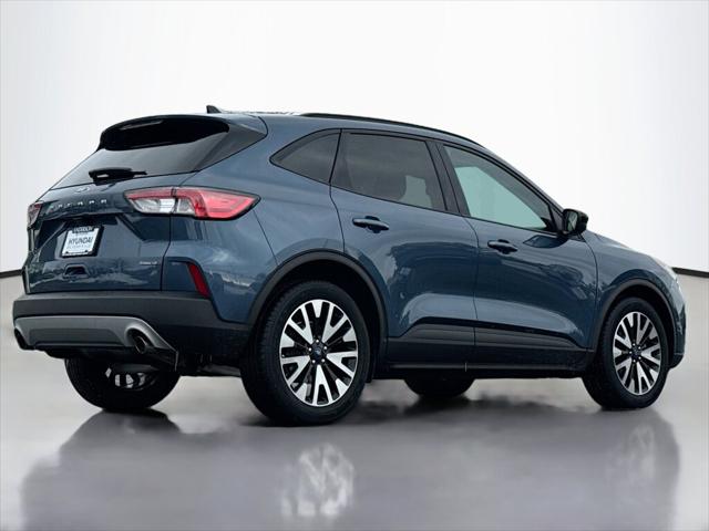 2020 Ford Escape SE Sport Hybrid