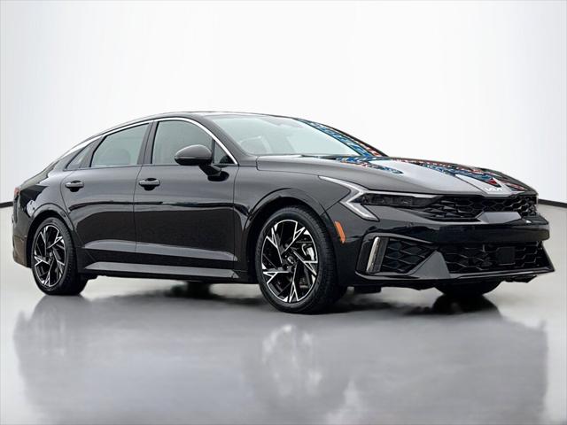 2025 Kia K5 GT-Line 2025 Kia K5 GT-Line