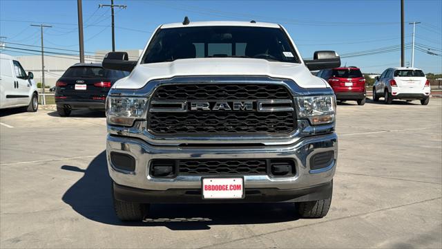 2022 RAM 2500 Tradesman Crew Cab 4x4 8 Box