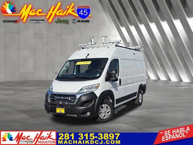 2025 RAM ProMaster 1500 Cargo Van SLT High Roof 136 WB