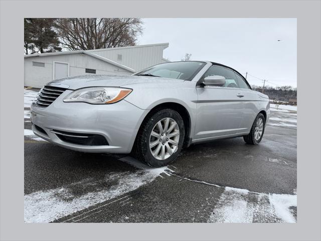 2011 Chrysler 200 Touring