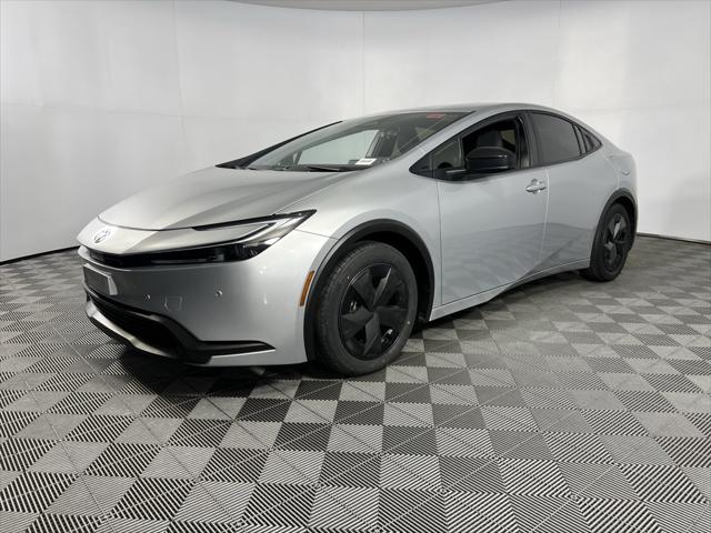 2025 Toyota Prius LE