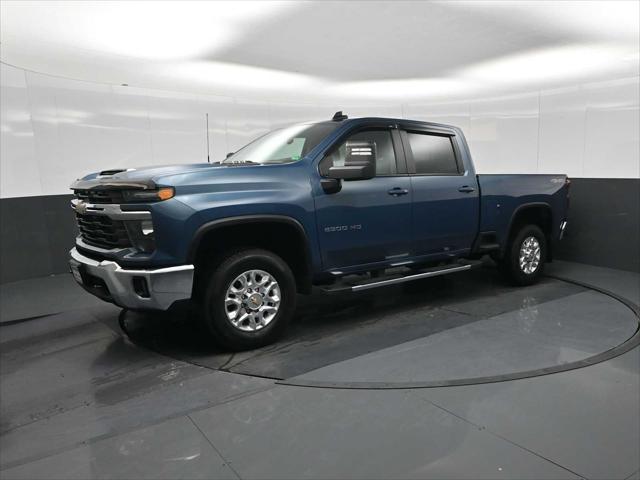 2025 Chevrolet Silverado 2500HD 4WD Crew Cab Standard Bed LT