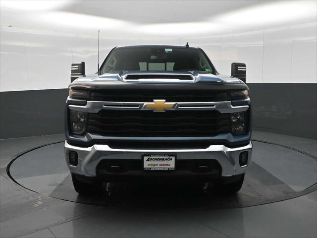 2025 Chevrolet Silverado 2500HD 4WD Crew Cab Standard Bed LT