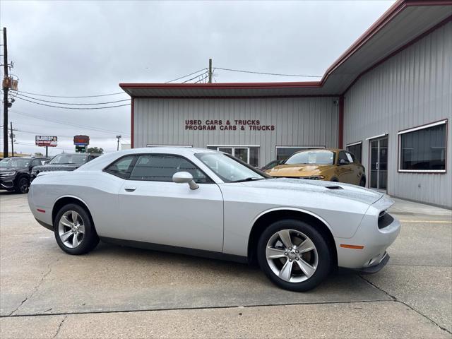2022 Dodge Challenger SXT 2022 Dodge Challenger SXT