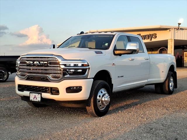 2026 RAM 3500 Laramie Crew Cab 4x4 8 Box