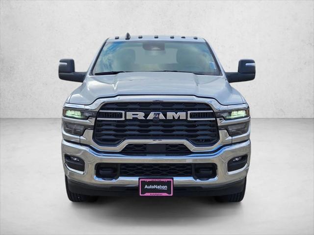 2025 RAM Ram 3500 Chassis Cab RAM 3500 TRADESMAN CREW CAB CHASSIS 4X4 60 CA 2025 RAM Ram 3500 Chassis Cab RAM 3500 TRADESMAN CREW CAB CHASSIS 4X4 60 CA