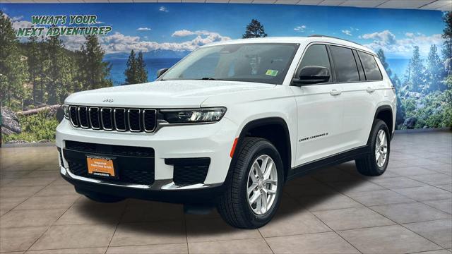 2022 Jeep Grand Cherokee L Laredo 4x4 2022 Jeep Grand Cherokee L Laredo 4x4