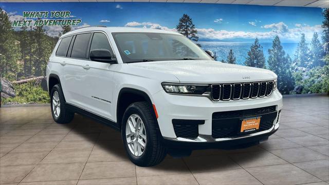 2022 Jeep Grand Cherokee L Laredo 4x4 2022 Jeep Grand Cherokee L Laredo 4x4
