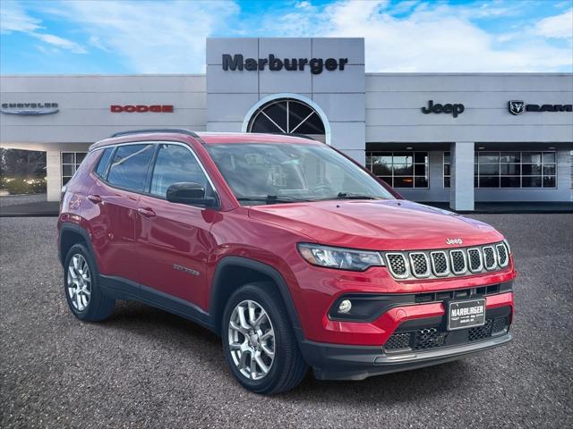 2023 Jeep Compass Latitude Lux FWD