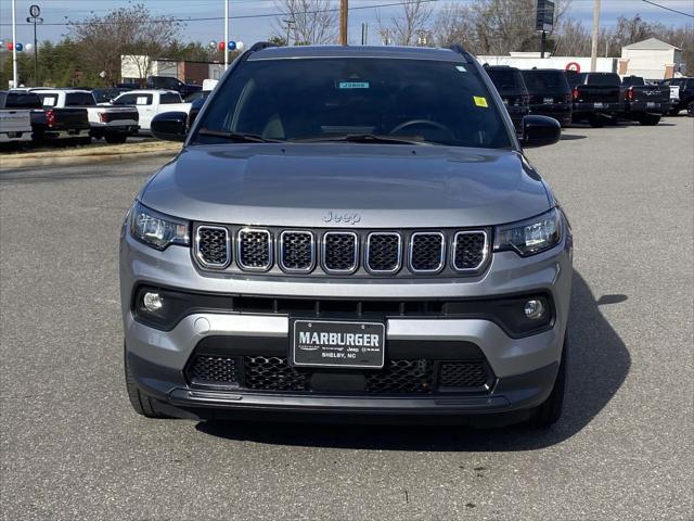 2023 Jeep Compass Latitude Lux FWD 2023 Jeep Compass Latitude Lux FWD