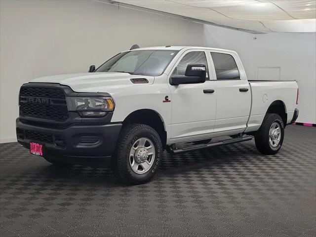 2024 RAM 2500 Tradesman Crew Cab 4x4 64 Box
