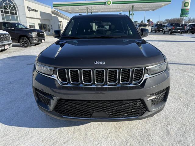 2024 Jeep Grand Cherokee Laredo 4x4